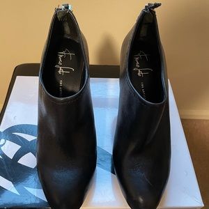 Black ankle heel booties